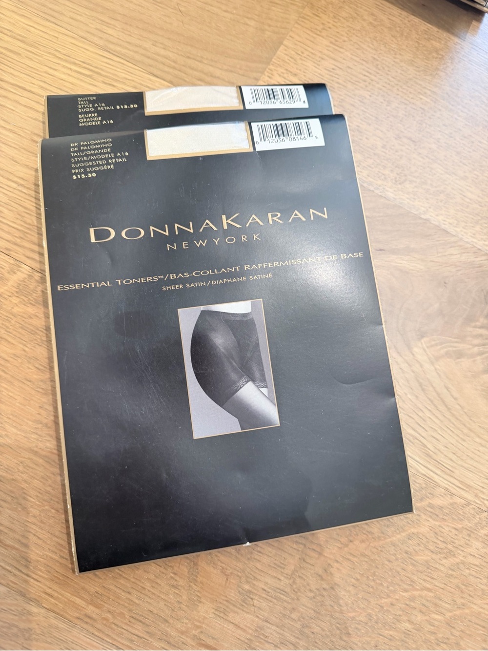 Vintage Donna Karan New York Sheer Satin pantyhose in Palomino ( light nude)